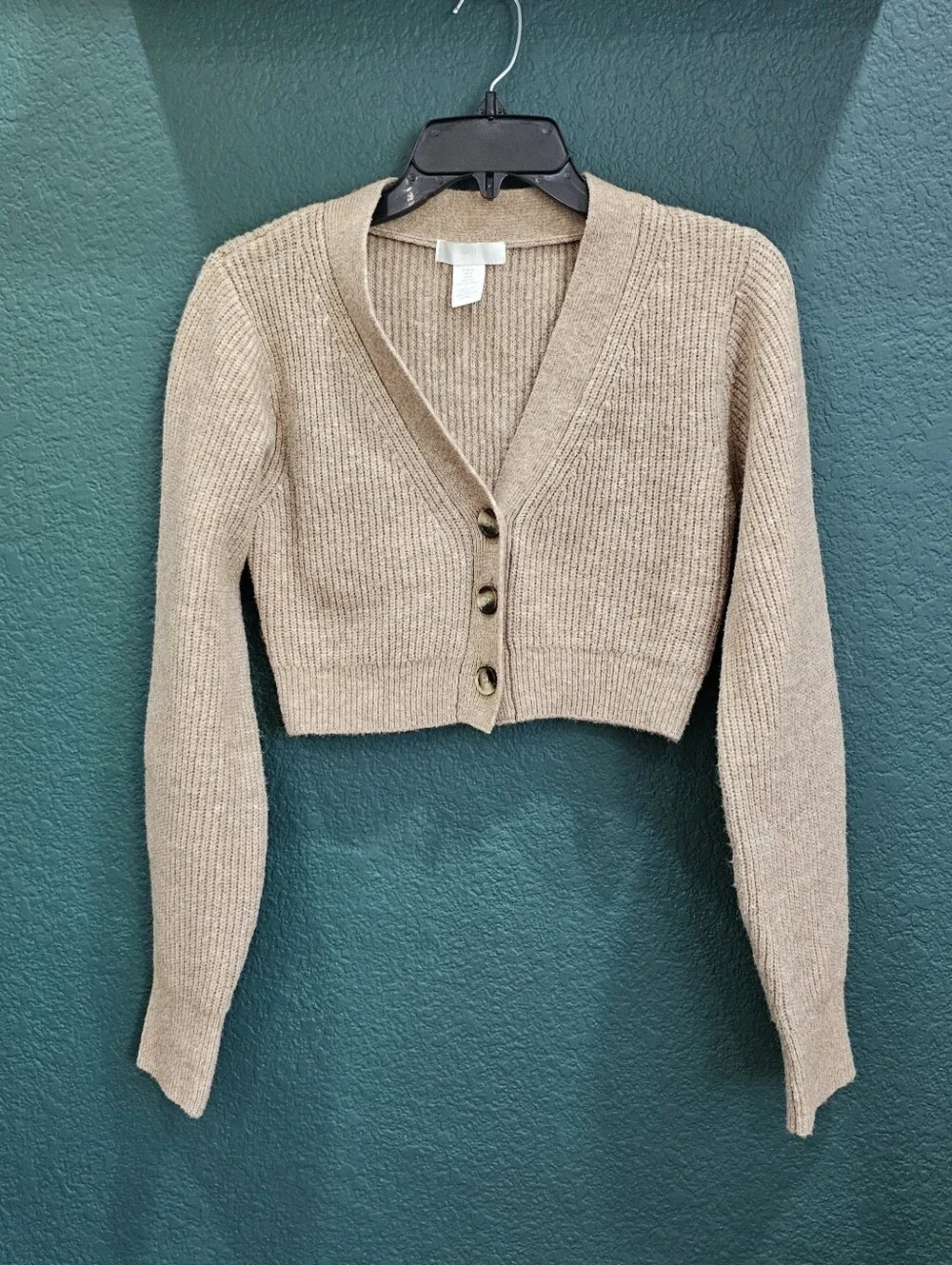 H&M Beige Cropped Knit Cardigan Sweater Button Front Size Small - Picture 1 of 5